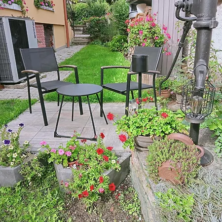 Apartman Kácov Exterior photo